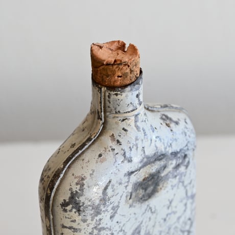 France Antique gunpowder Bottle  / フランス アンティーク 火薬ボトル（ホワイト）B