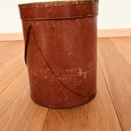 Belgium Antique Paper Box / ベルギー アンティーク ミンクファーの紙製の保存箱