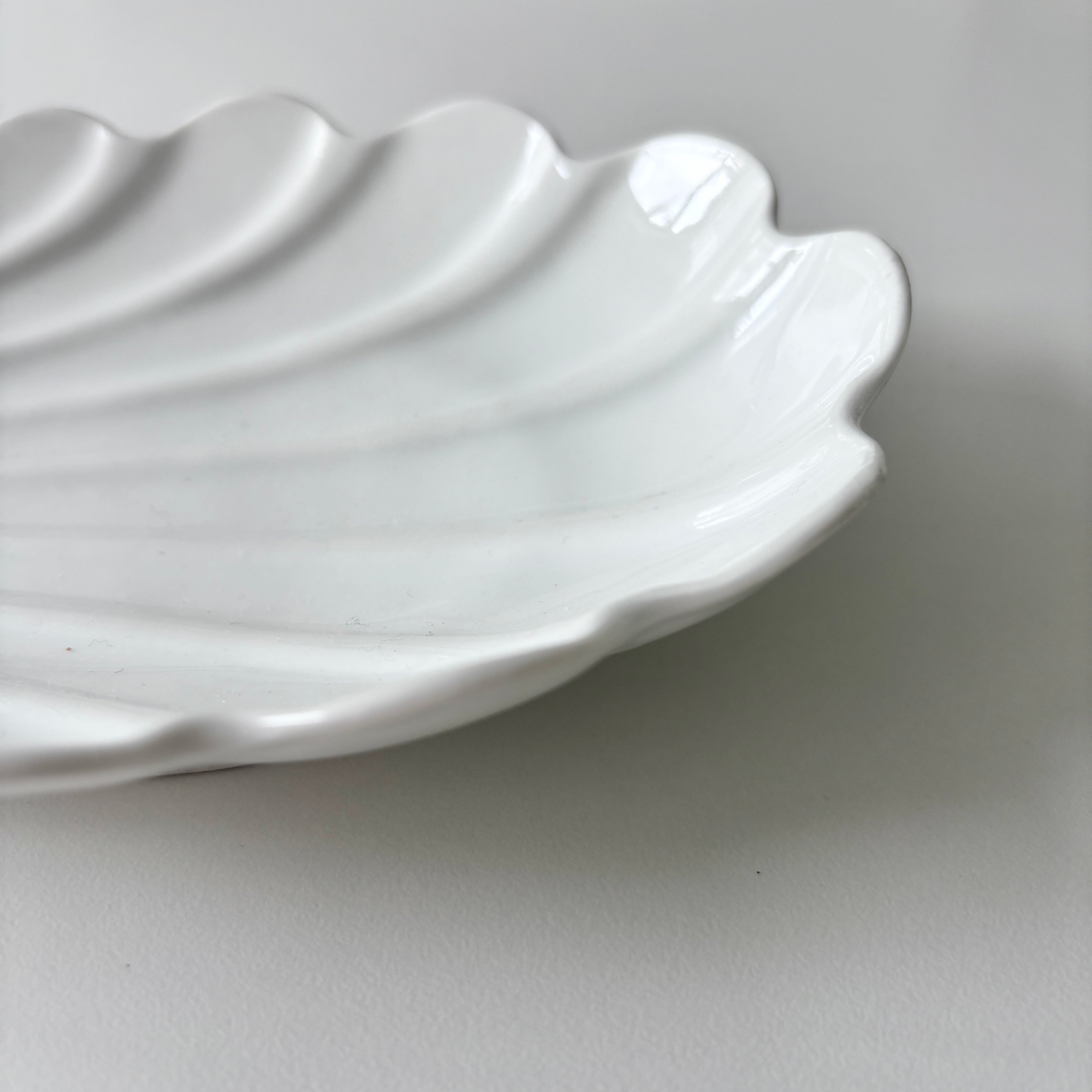 リモージュ Limoges France シェル型ラヴィエ coquille | Gui an