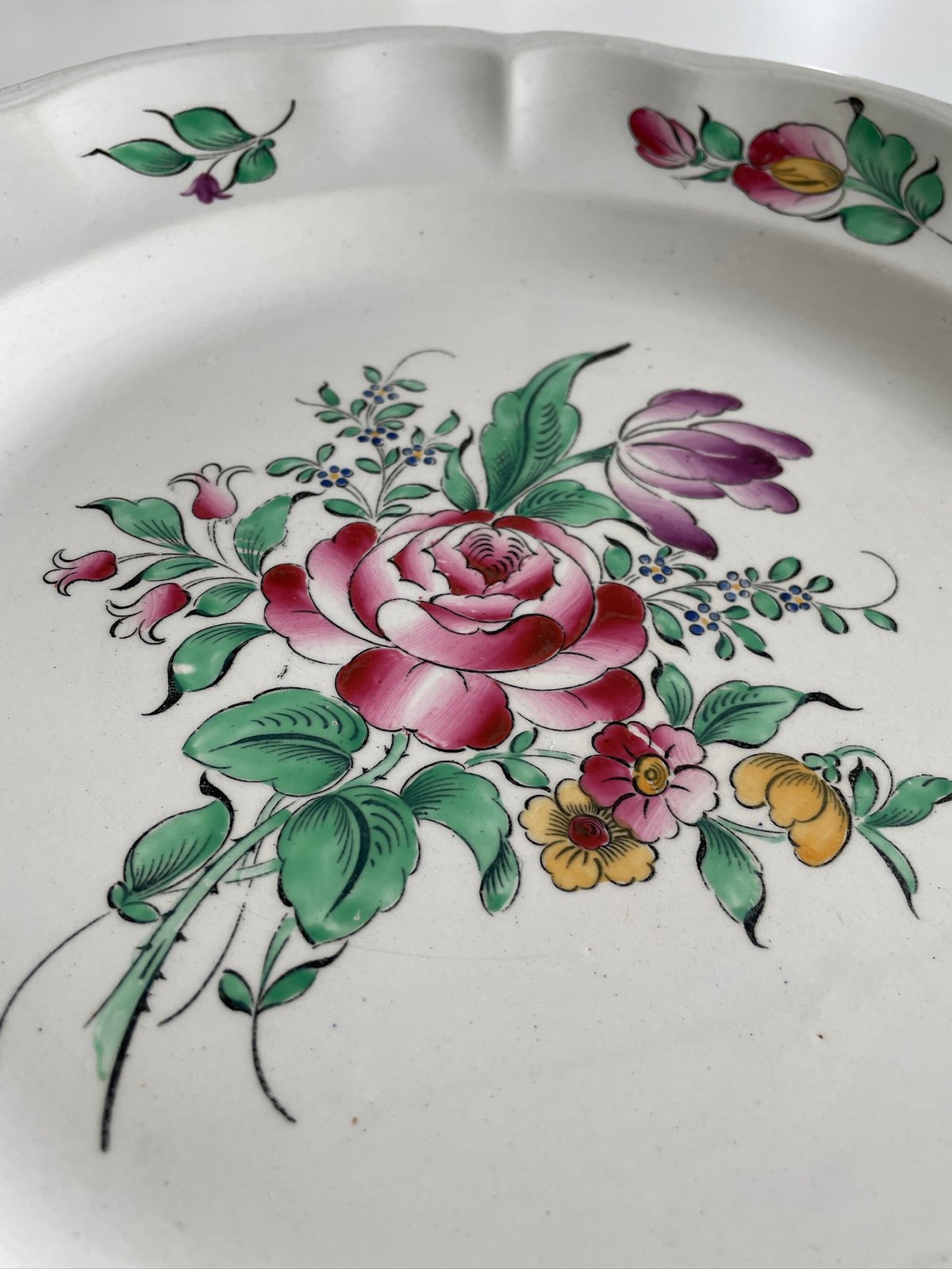 リュネヴィル Luneville ストラスブール 薔薇のブーケの大皿 | Gui antique