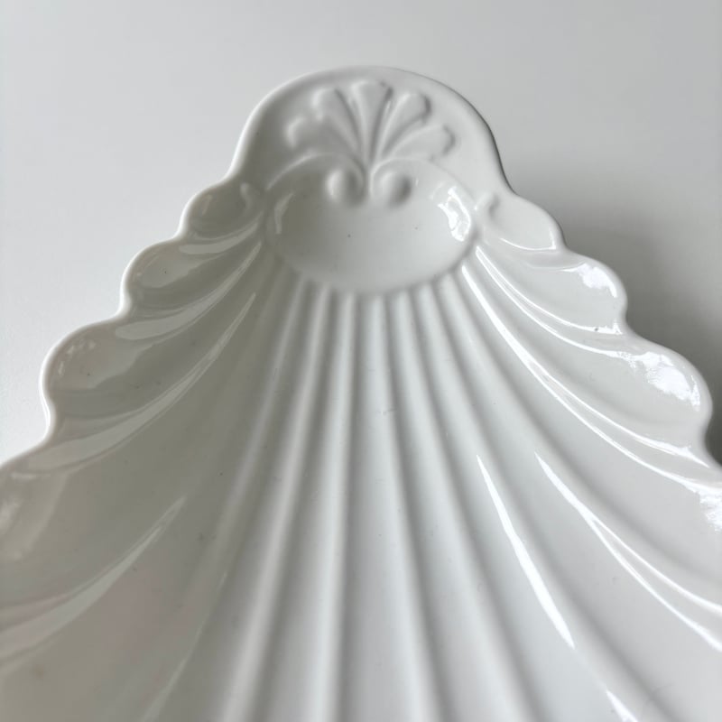 リモージュ Limoges France シェル型ラヴィエ coquille | Gui an