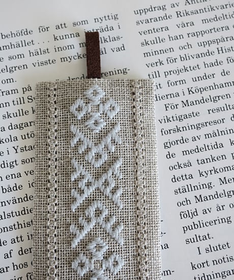 (受注生産) Plattsom - Embroidery Kit・Bookmark [ Dalsom ] Light gray - Cotton Thread (EK-066)