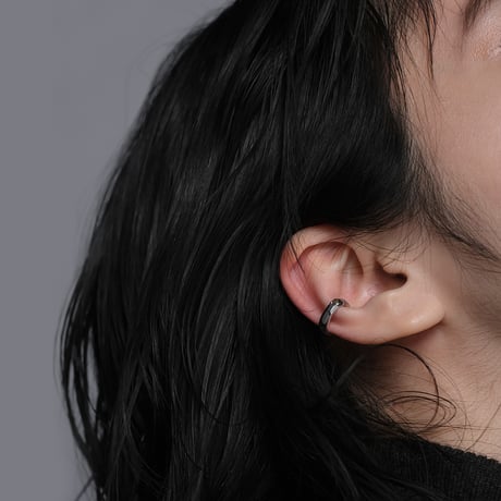 "Torso" 06 EarCuff