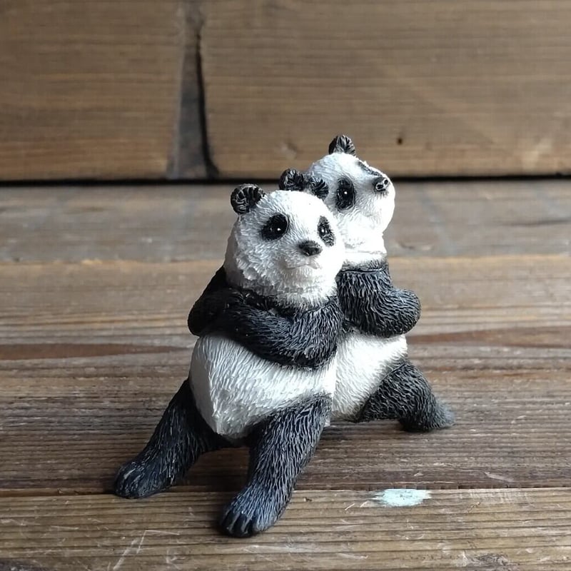 可愛らしいパンダのオブジェシリーズ 『仲良しパンダ』 | ぱんだ珈琲店