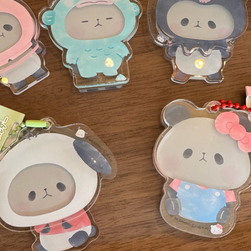 サンリオ×もちぱん オキガエアクリルキーホルダー | ぱんだ珈琲店 通販部