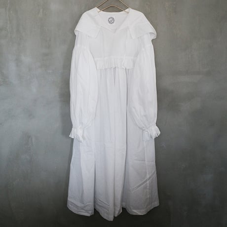 CANDY SLEEVE ANORAK？ DRESS - WHITE