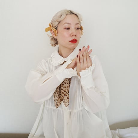 GO GO VINTAGE! TUCK FRILL DRESS - WHITE