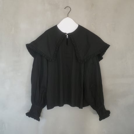 SHELTER BLOUSE - black hole