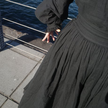 HARVEST FESTIVAL SKIRT - black hole