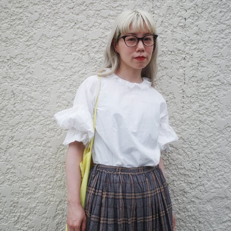 go vintage! frill short blouse - handkerchief white
