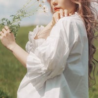 go vintage! frill short blouse - handkerchief white