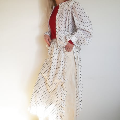 Tang Yuan Parlor's APRON - mochi2 white