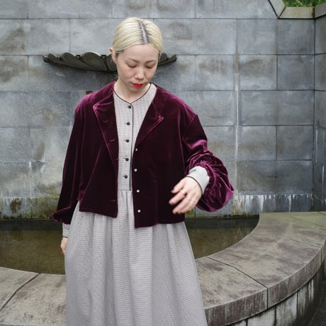 GO GO VINTAGE!  VELOUR BOLERO JACKET - garnet
