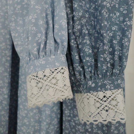 "skip happily" lace collar dress - navy blue