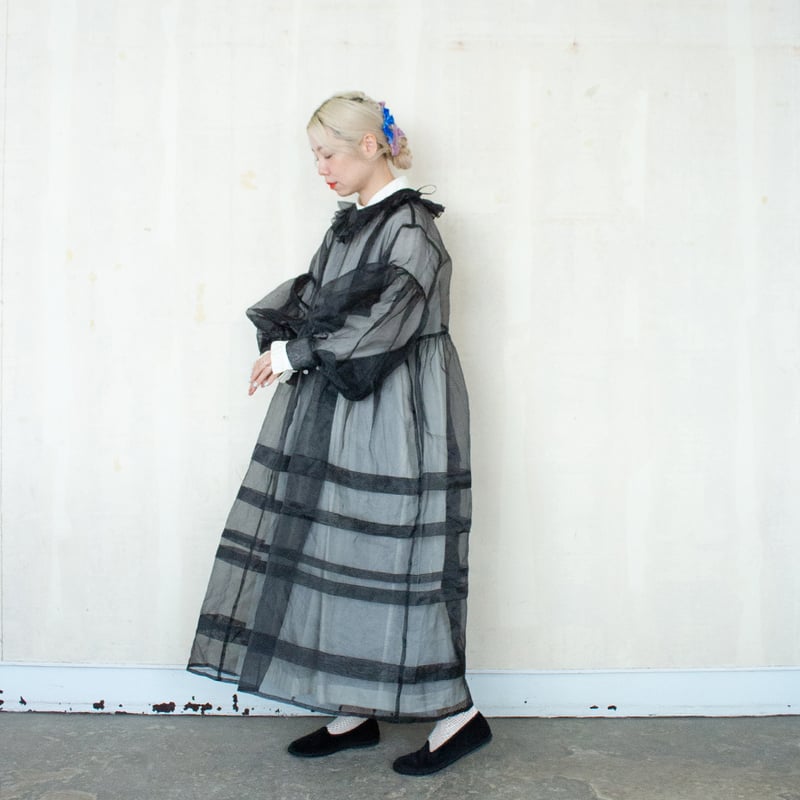 DOLL ORGANZA TUCK DRESS | madder madder