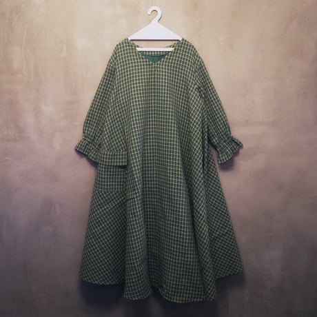 ON/OFF CHECK 182 DRESS - GREEN SMOOTHIE
