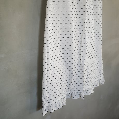 Tang Yuan Parlor's APRON - mochi2 white