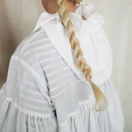 CANDY SLEEVE ANORAK？ DRESS - WHITE