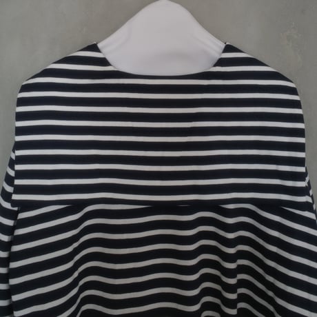 182 sailor collar border tops - calm navy