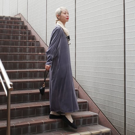 GO GO VINTAGE! VELOUR DRESS - gray diamond
