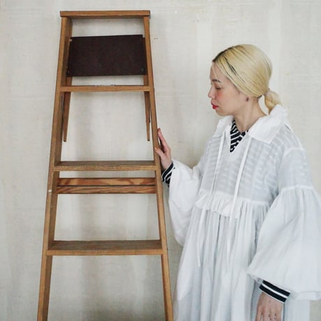 CANDY SLEEVE ANORAK？ DRESS - WHITE
