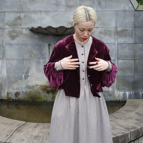 GO GO VINTAGE!  VELOUR BOLERO JACKET - garnet