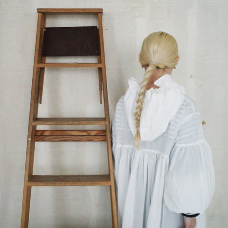 CANDY SLEEVE ANORAK？ DRESS - WHITE