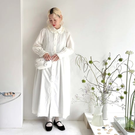 GO GO VINTAGE! TUCK FRILL DRESS - WHITE