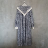 【3/5〜再予約販売】"skip happily" lace collar dress - cloudy black