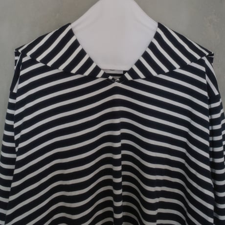 182 sailor collar border tops - calm navy