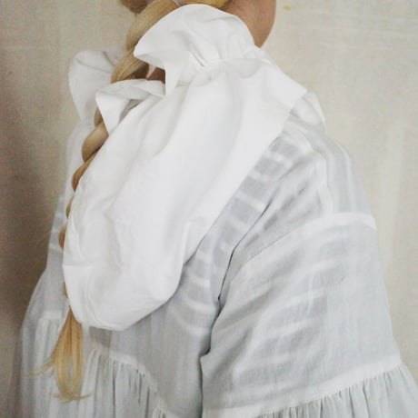 CANDY SLEEVE ANORAK？ DRESS - WHITE