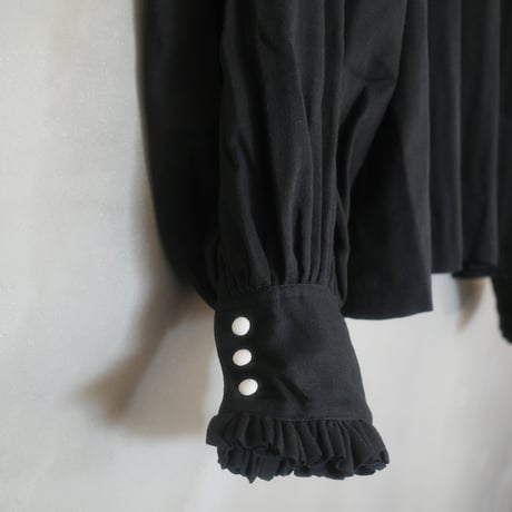 SHELTER BLOUSE - black hole