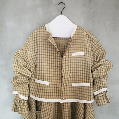 ON/OFF 182 BLOUSE JACKET - BEIGE QUEEN