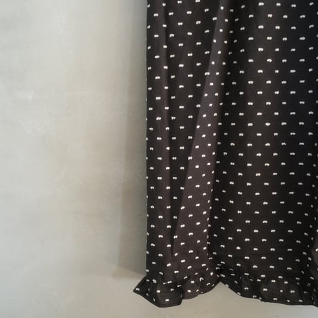 Tang Yuan Parlor's APRON - toro2 black