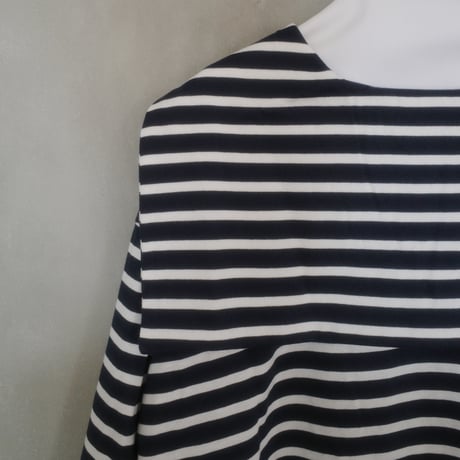 182 sailor collar border tops - calm navy
