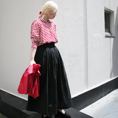 HARVEST FESTIVAL SKIRT - black hole