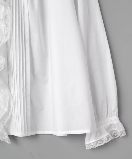 Classical Blouse ¥2911-928 ¥39,600