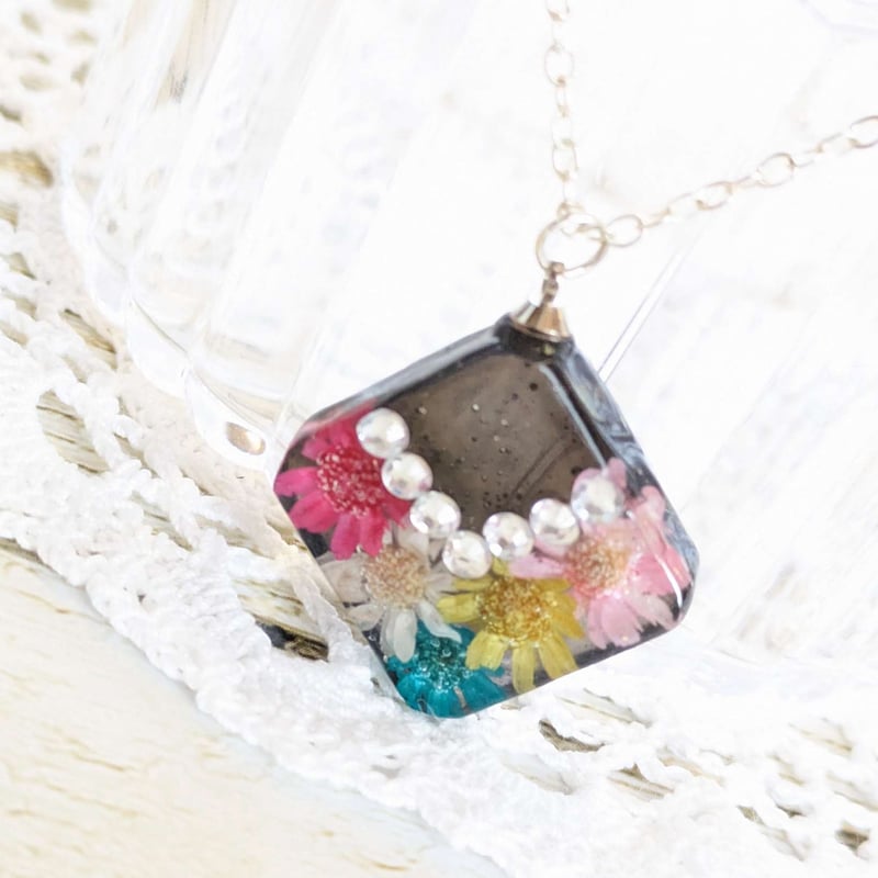 ハンドメイド カラフルタッセルネックレス(エネルギー改善器