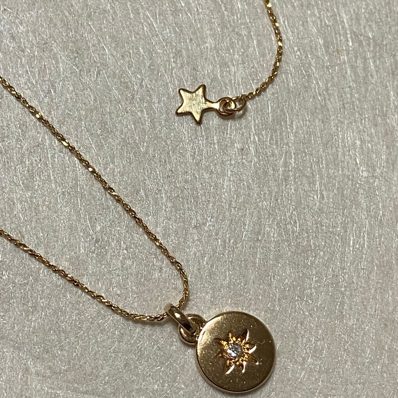 LKサロン 星ネックレス 小 18k WG (スライドチェーン) LKサロン 星ネックレス 小 18k WG (スライドチェーン) 本日まで価格