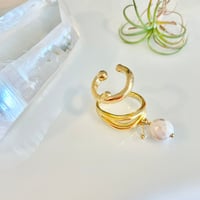 ダブルイヤーカフ　水晶×マグネサイト(ハウライト)