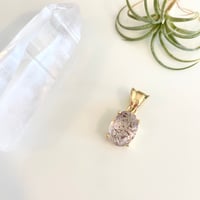 ペンダントトップ　エレスチャル