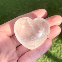 ブラジル産虹入り水晶　ハート