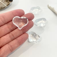 水晶 ハート(巾着付き)