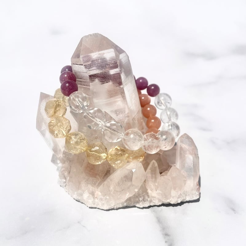 ブラジル産ピンク水晶クラスター | Angel of Light