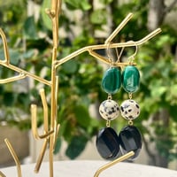 ピアス　マラカイト×ダルメシアンジャスパー×ブラックオニキス