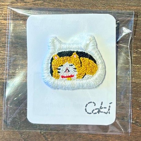 ｃｏｋｉ 猫ハウス 刺繍ブローチ