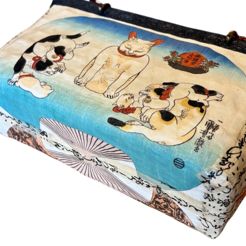 受注生産】Little 4cats_w 一閑張りかごバッグ 絵鏡台 合かが身団扇