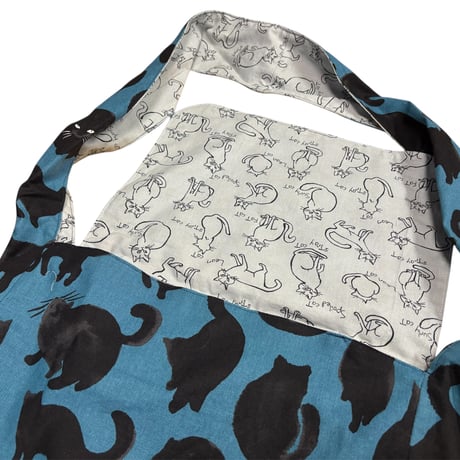 黒猫柄ショルダーバッグ
