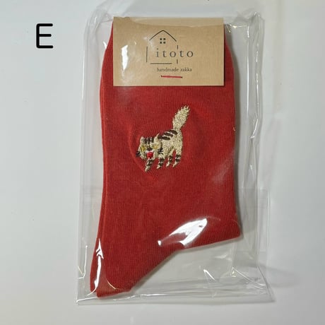 itoto 刺繍靴下
