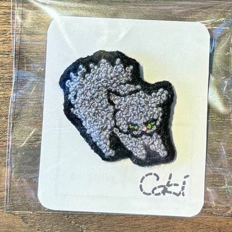 ｃｏｋｉ やんのか猫 刺繍ブローチ